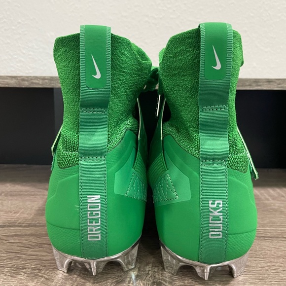 oregon ducks football cleats